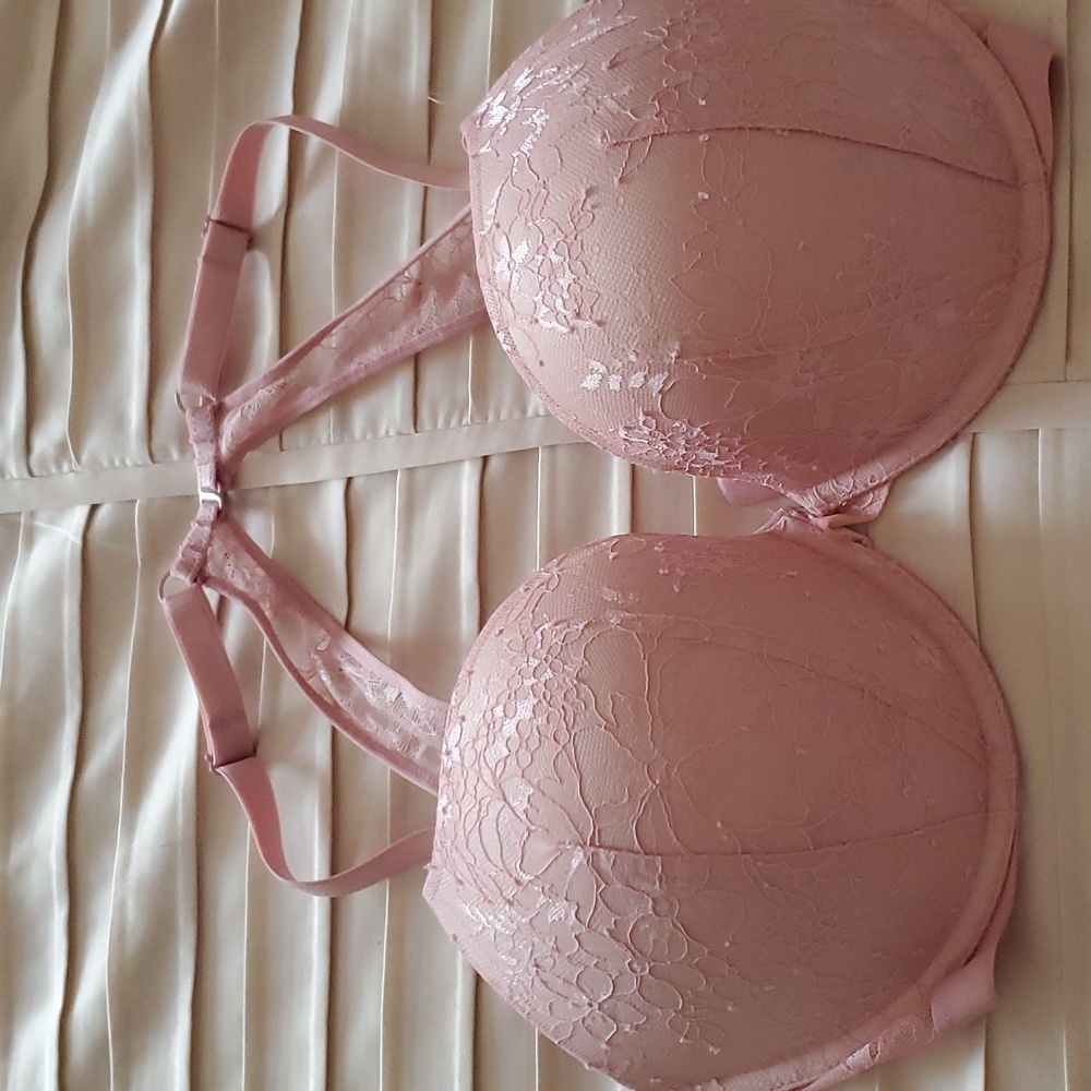 VS 34F push up bra w 3 hooks